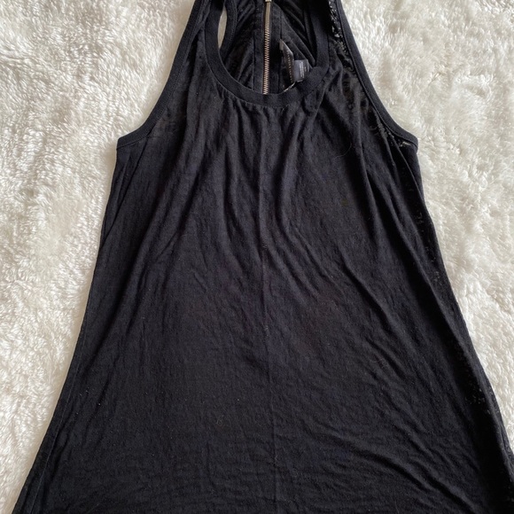 Armani Top - Picture 3 of 5